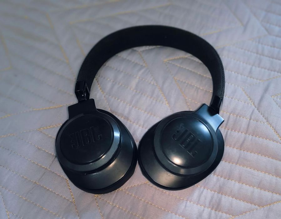 Наушники JBL LIVE500BT