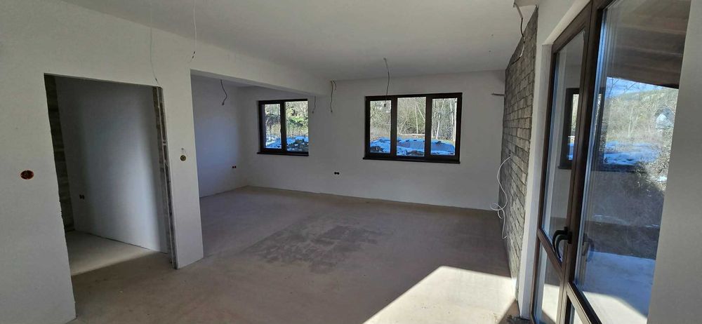 Продава се Къща в с. Венковец, Област София-област - 162 кв.м за 677 €/кв.м - Снимка #7