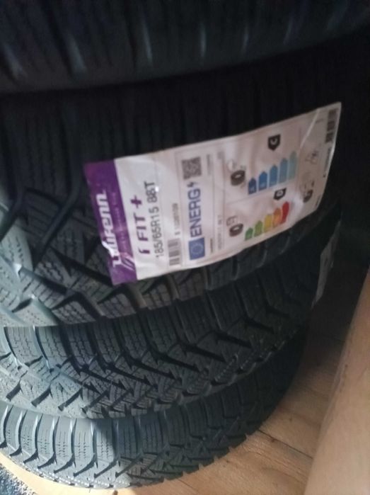 4 бр. нови зимни гуми Laufenn 185/65/15