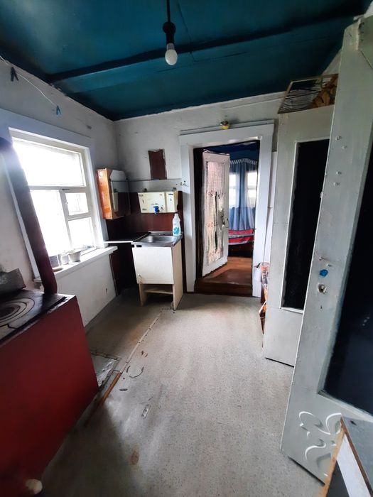 Продам дом в районе Подгоры,не топит стоит на горе,рассрочка