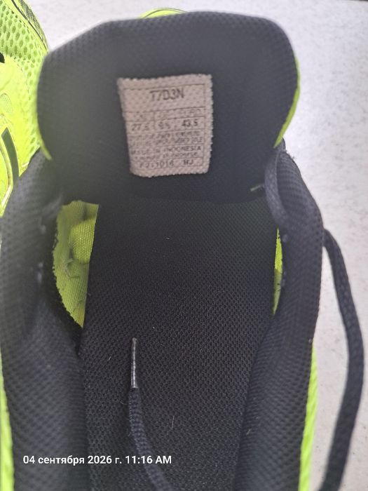 Продам кроссовки Asics оригиналы. Пришли с Европы.
