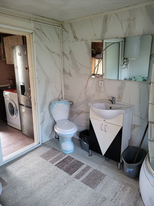 Inchiriez casa chercea