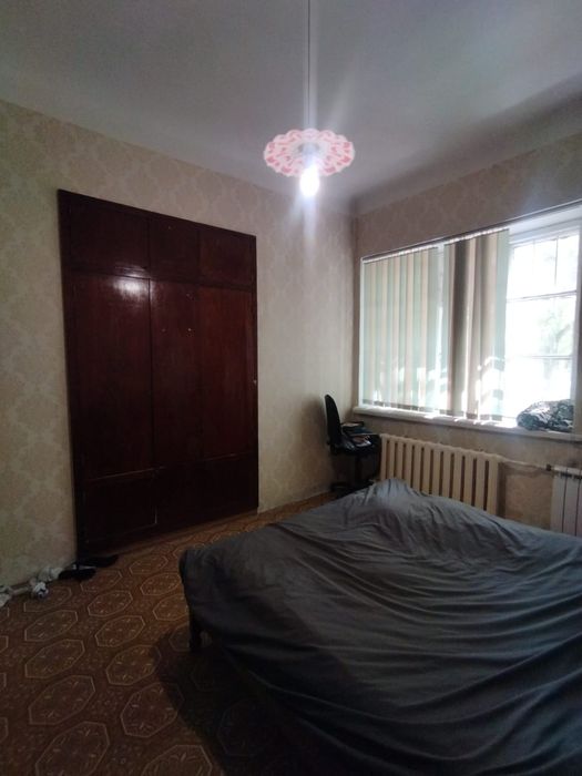 Продается 2х комнатная квартира в городе.
