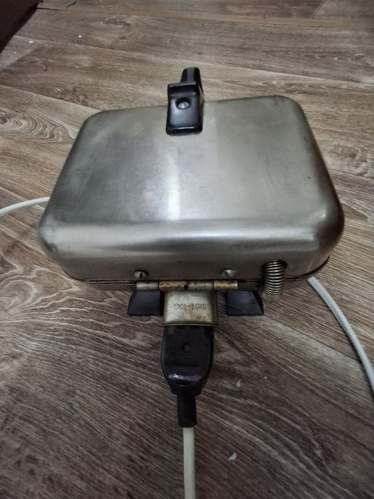 Вафилница советский