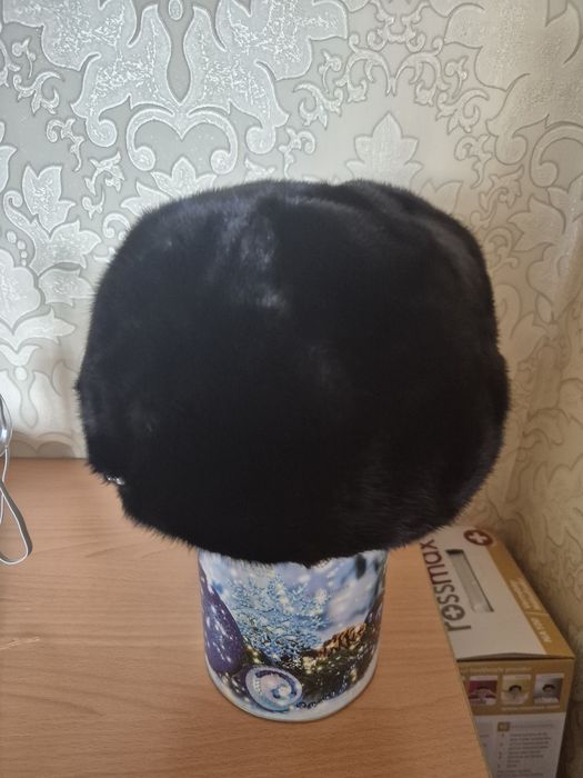 Продам ноковый берет женский