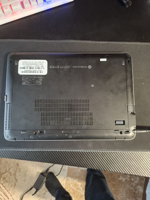 Vand Laptop HP Elitebook 840