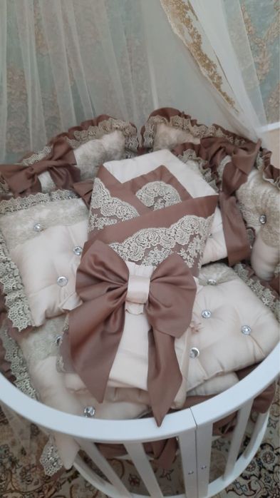 Продам очень красивый детский комплект!