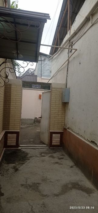 Xovli sotiladi
Кокон шахар, Когозгарлик 22-уй
5.5ст
3та уй 
1та ошхон