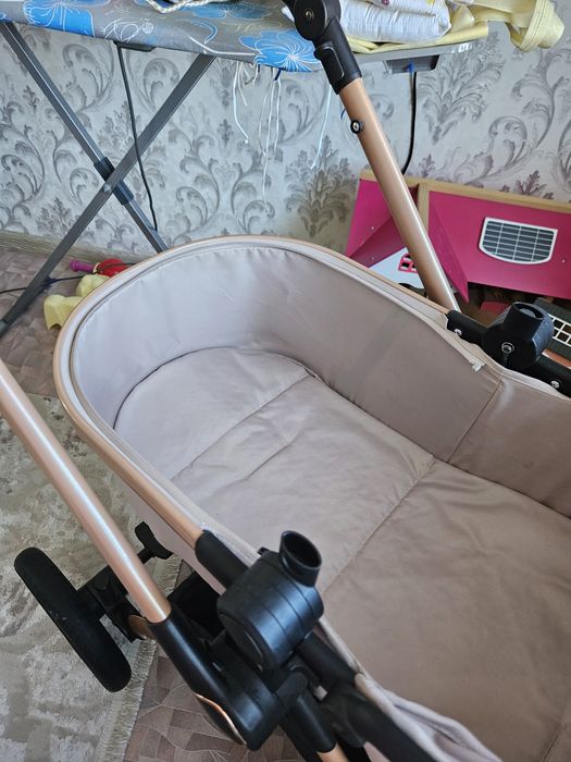 Продам коляску трансформер