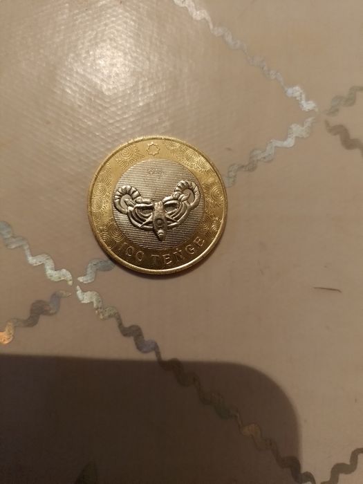 Продам 100 тенге