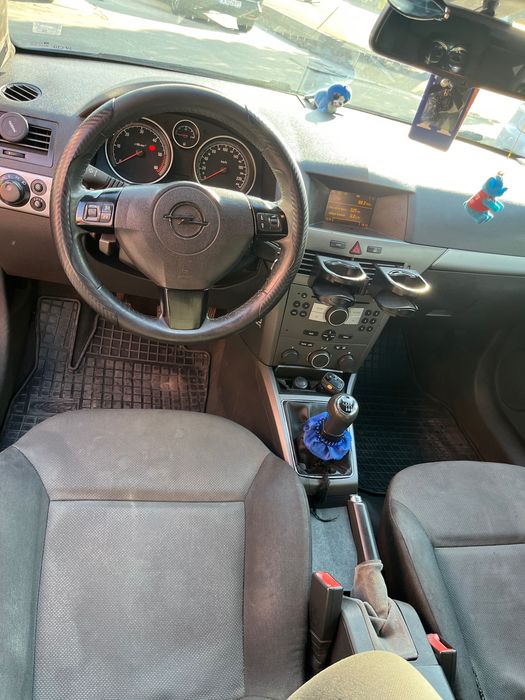 Opel Astra h 1.9CDTI