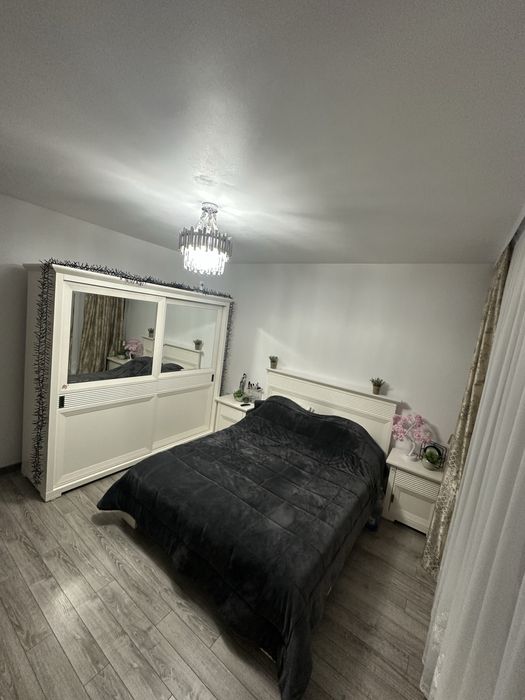 Vand casa Radu Negru