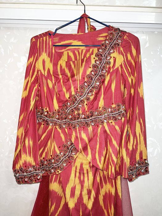 Вечерние платья, Окшом либослари