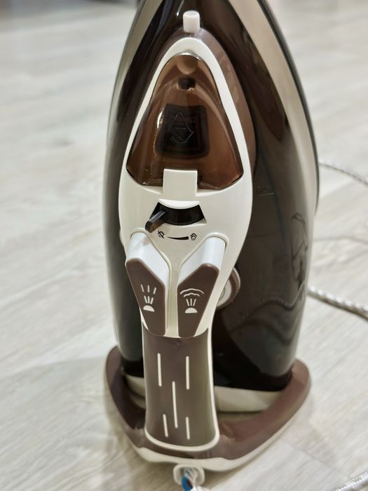 Утюг Bene R16 хороший