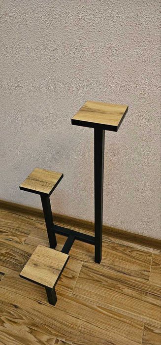 Полки для цветов / Gullar uchun javonlar