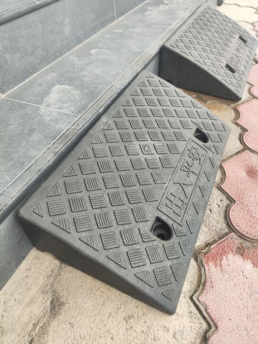 Пороговые пандусы для заезда