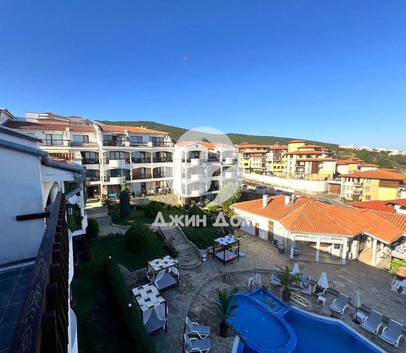 Продава се Двустаен апартамент в Свети Влас - 78 кв.м за 1385 €/кв.м - Снимка #12