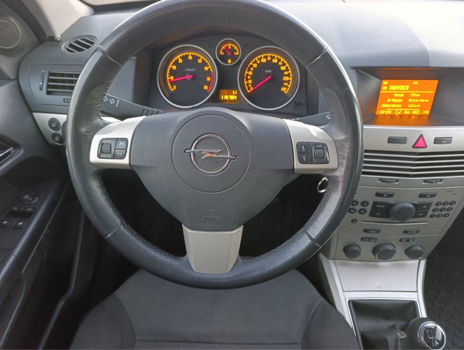 Opel Astra 1.4i 90к.с