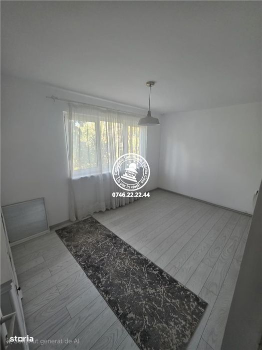 Apartament 3 camere  de vanzare  Podu Ros,