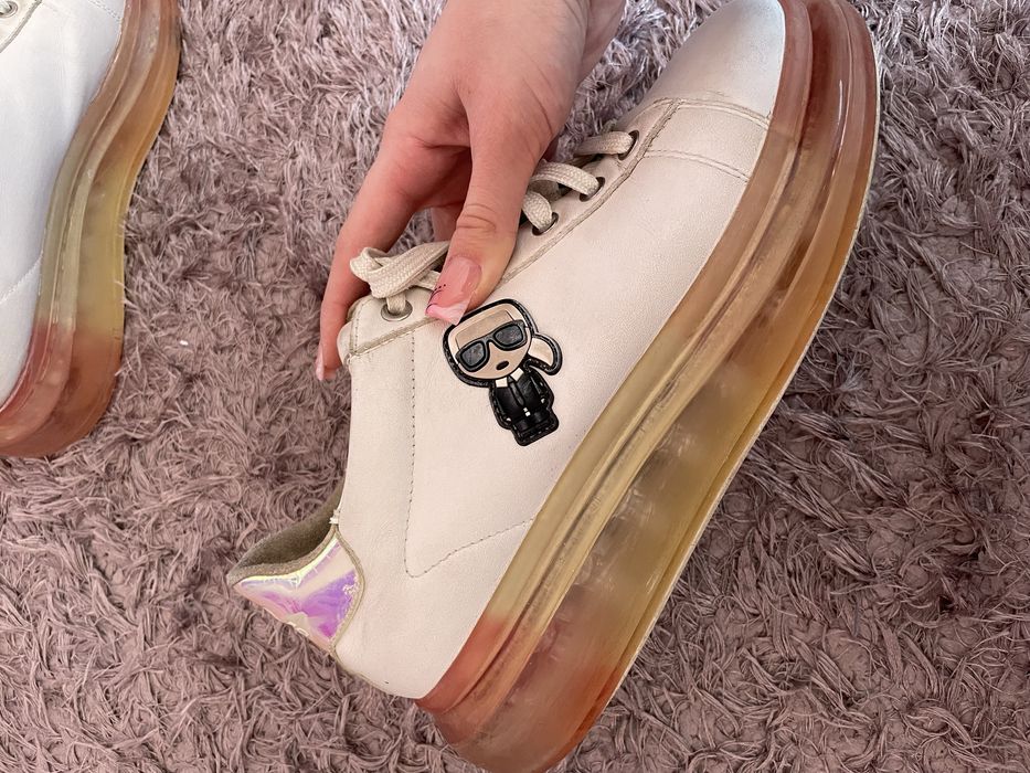 Обувки Karl Lagerfeld с капсули