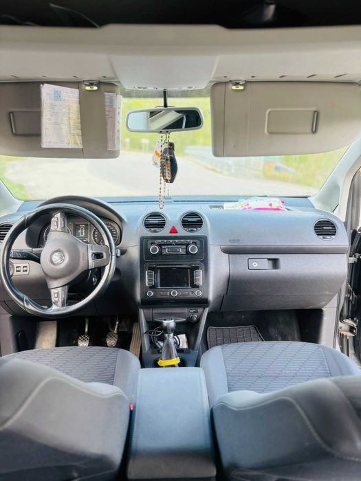 Volkswagen caddy 2011