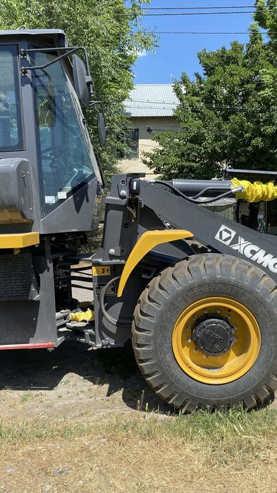 погрузчик 2,1 куб