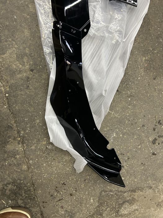 Lip bara fata BMW G05 X5 prelungire bara fata BMW G05