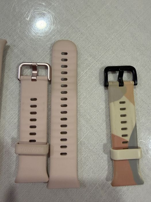 Протектор за Huawei Watch Fit3 с подарък 3 каишки