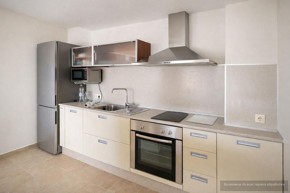 Дава се под наем Тристаен апартамент в Пловдив, Център - 100 кв.м за 598.23 € - Снимка #3