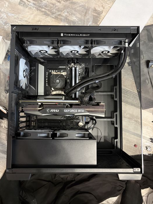Геймърски компютър Ryzen 5 7500F / RTX 3070 / 32GB