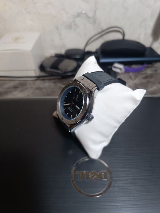 Часы наручные мужские