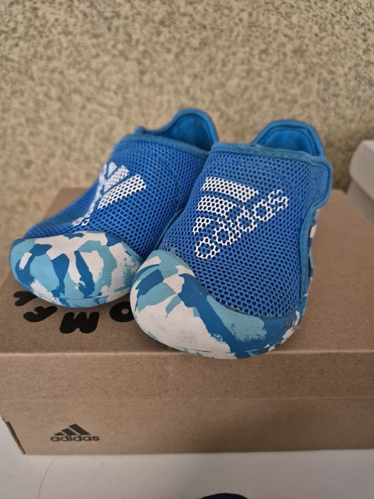 Детски сандали и маратонки Adidas р-ри 23, 25, 26