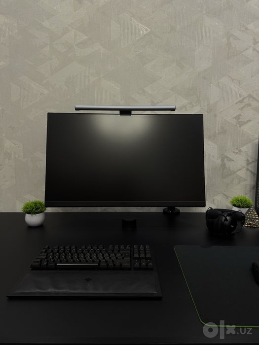 LG UltraGear 32 2K 180hz