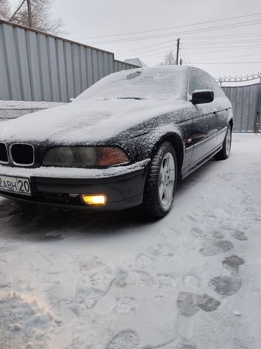 Продам БМВ Е39..