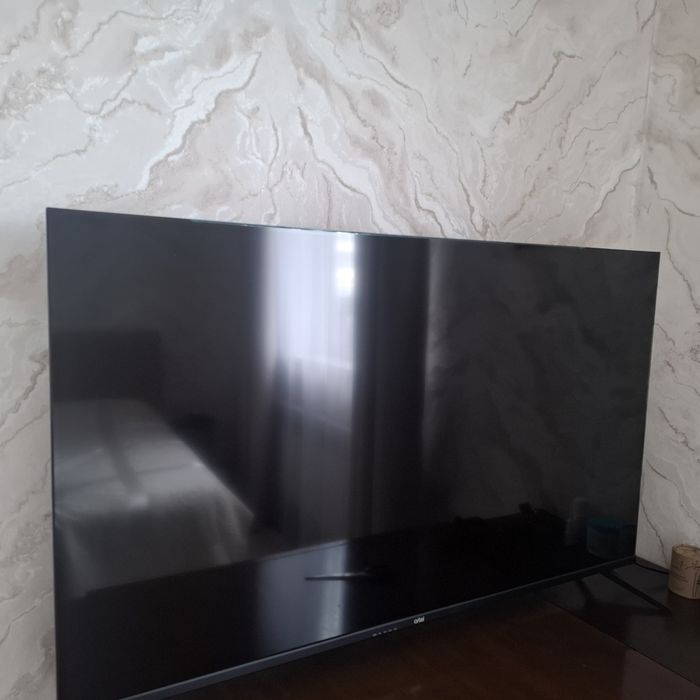 Продам телевизор новый 125000