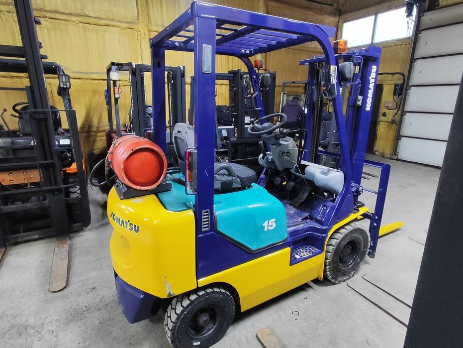 Продам вилочный погрузчик. Кара