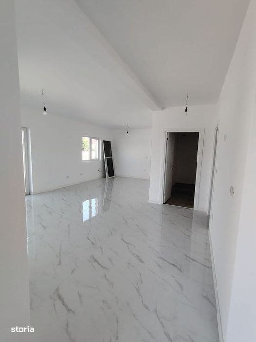 De vanzare: casa moderna la cheie, Isalnita – 150 mp utili, teren 50