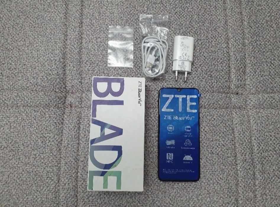 Srochna Prodam Sotiladi ZTE Blade V30 4/128Gb Black 4G Orginal yengi