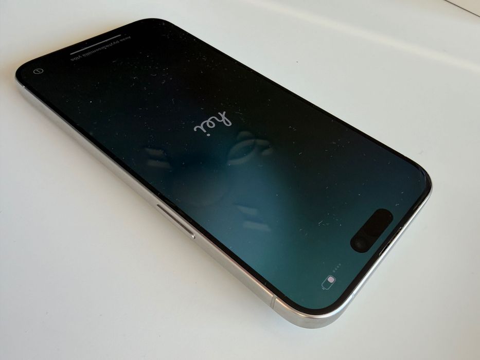 iPhone 15 pro MAX 512GB white titanium