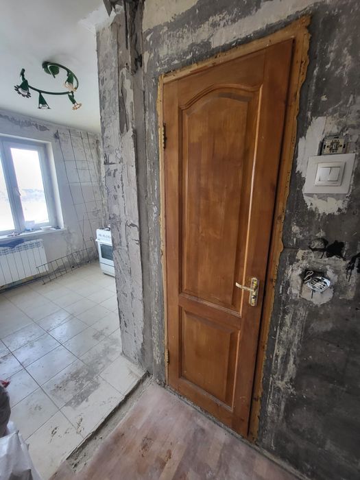 Продам деревянные двери