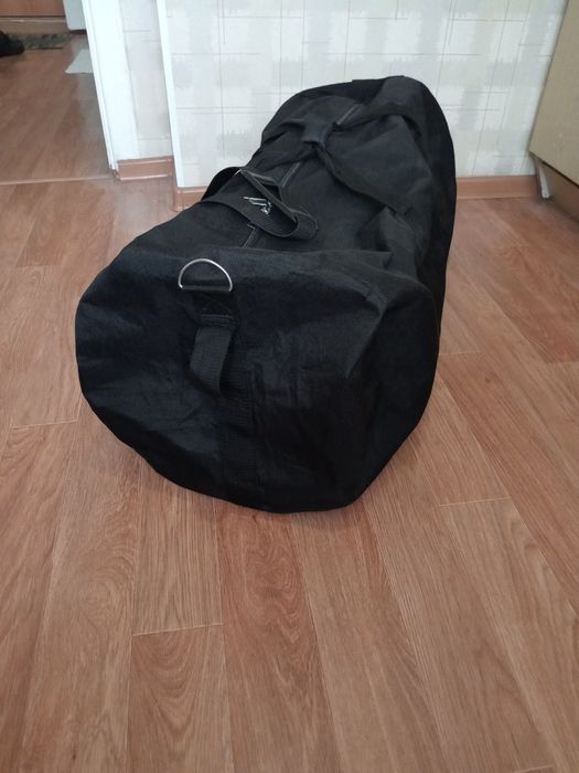 Продаётся. Спортивная сумка.