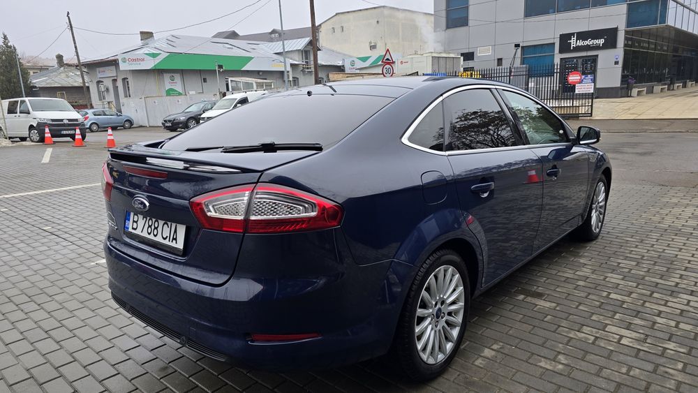 Ford Mondeo mk4.5 an 2014 motor 1,6 TDCI 115 CP Hatchback
