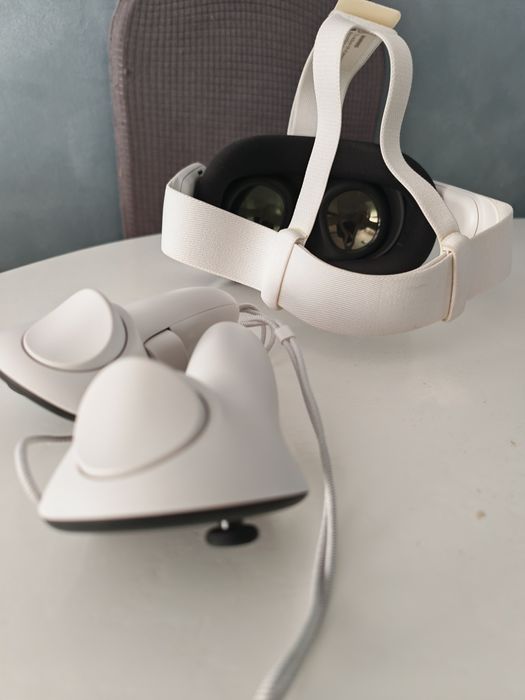 Quest 3  128GB ca nouă Meta VR Casca