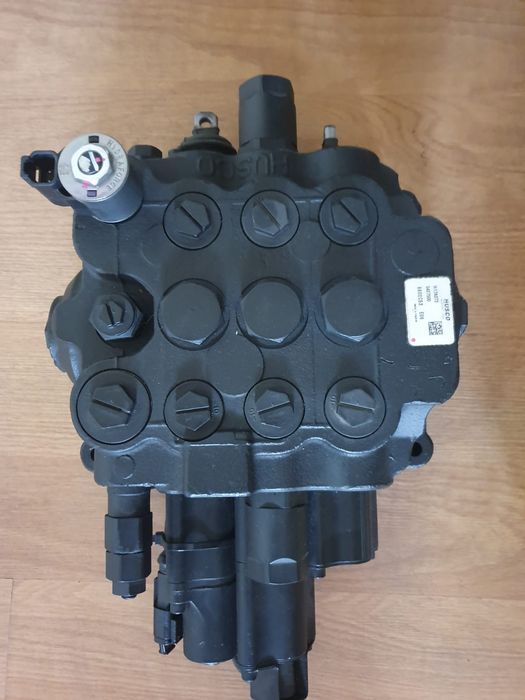 Husco jcb.orice utilaj