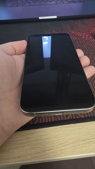 Iphone 15 PRO MAX 256 GB Natural Titanium 89% baterie