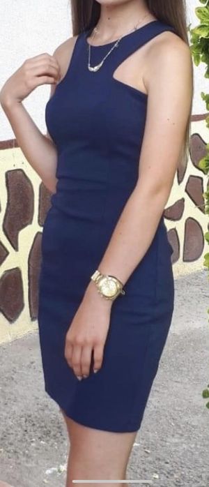 Дамска     рокля