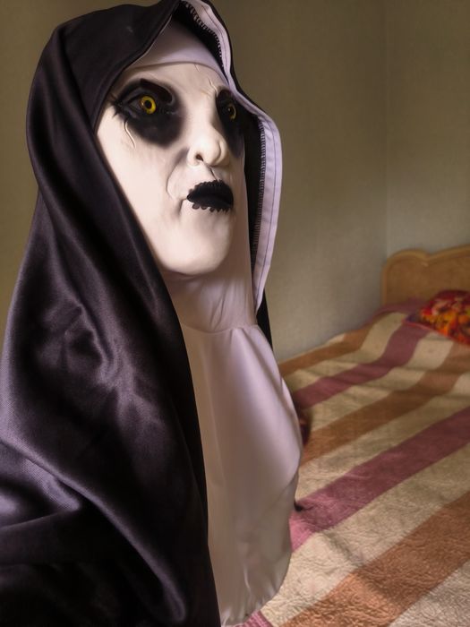 Маска на Хэллоуин