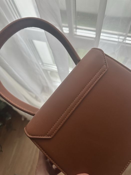 Нова Чанта Jacquemus с касова бележка