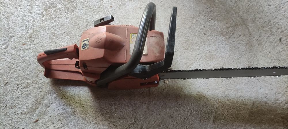 Моторен трион Хускварна