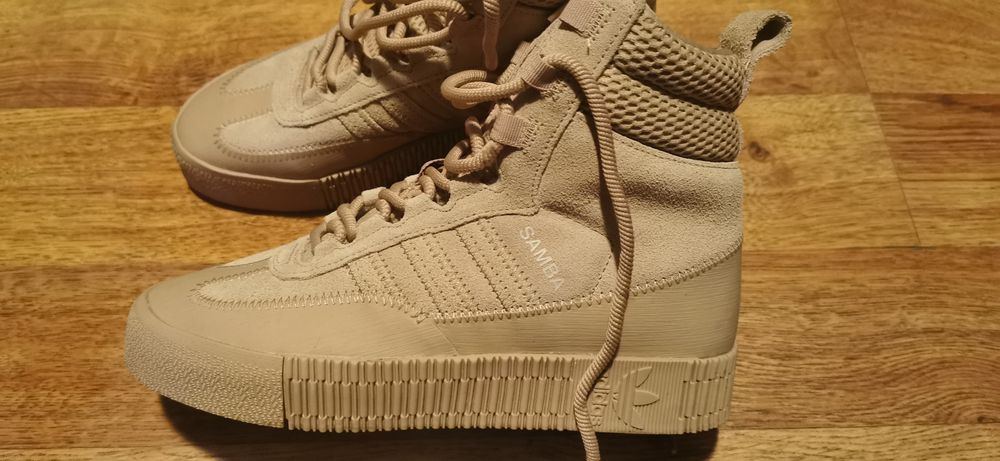 Adidas Samba boots